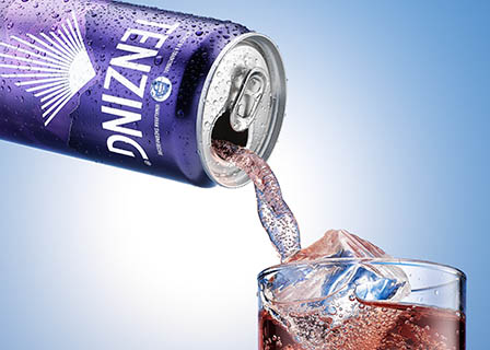 Drinks Photography of Tenzing - Natural energy drink pour