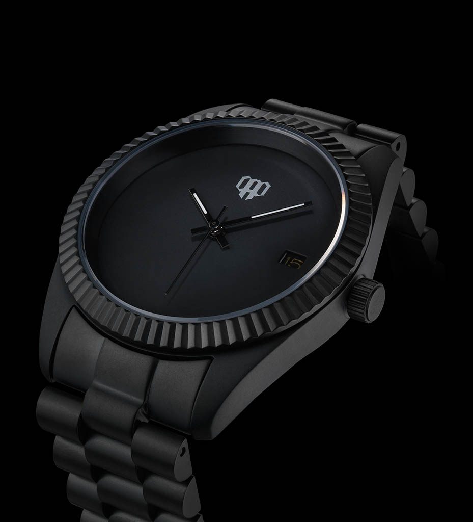 Packshot Factory - Mens watch - Men's watch with black abracelet