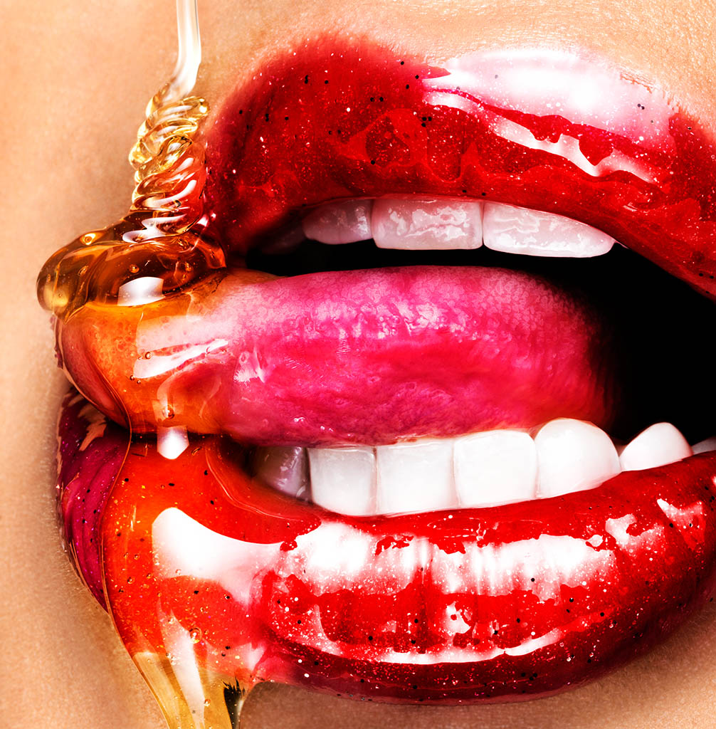 Packshot Factory - Model - Honey lips