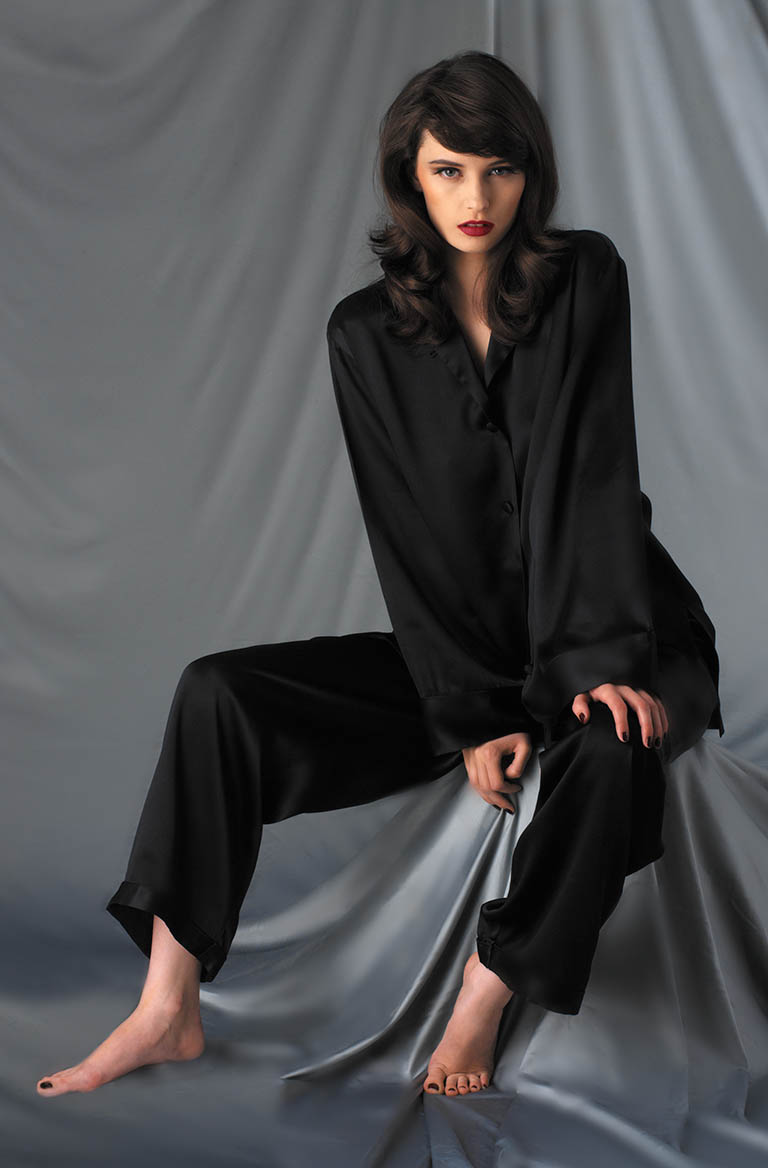 Packshot Factory - Model - Myla nightwear on model