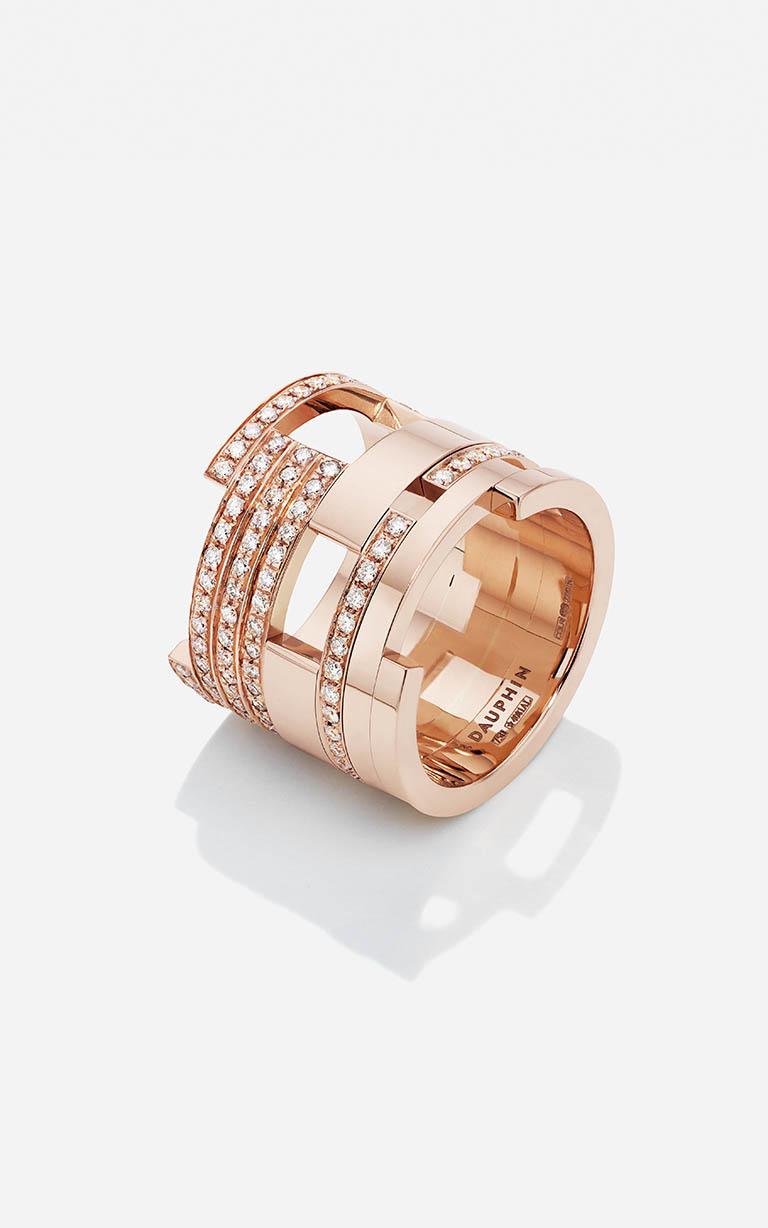 Packshot Factory - Rings - Maison Dauphin gold ring with diamonds