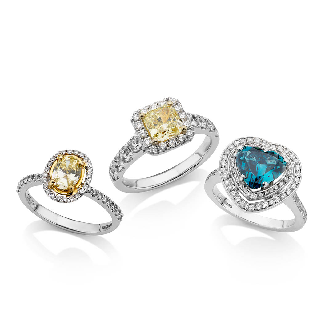 Packshot Factory - Rings - Tiffany platinum rings with yellow diamond and sapphire