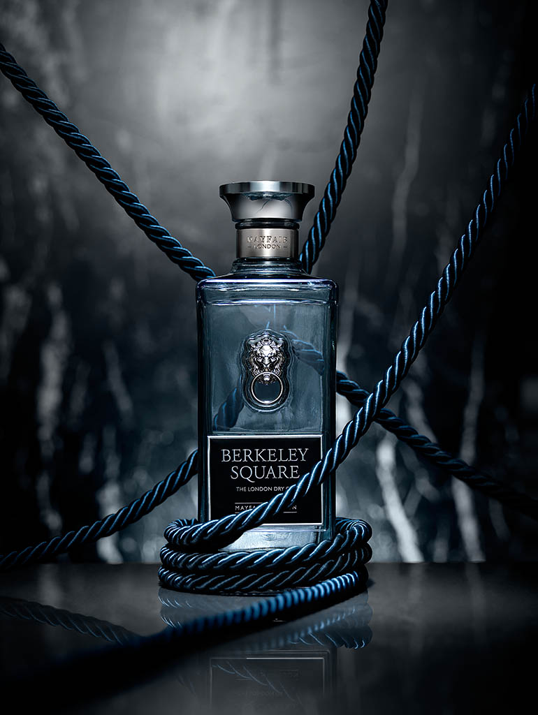 Packshot Factory - Spirit - Berkley Square gin bottle