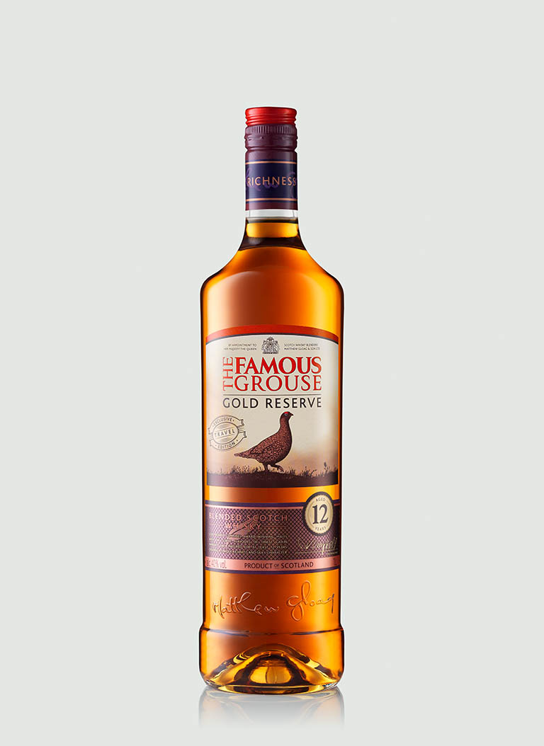 Packshot Factory - Spirit - Famous Grouse whisky bottle
