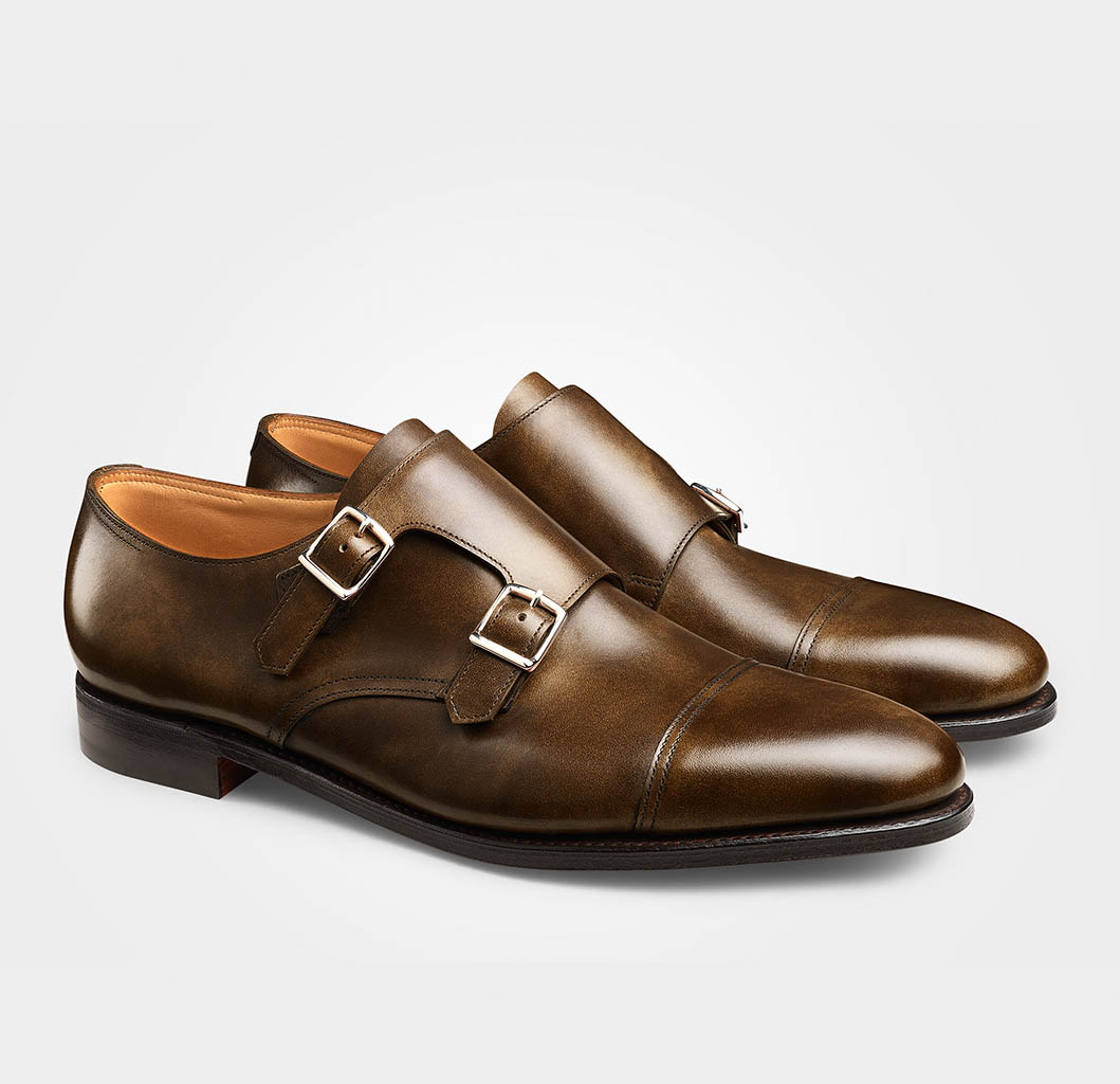 Packshot Factory - White background - John Lobb men's leather shoes