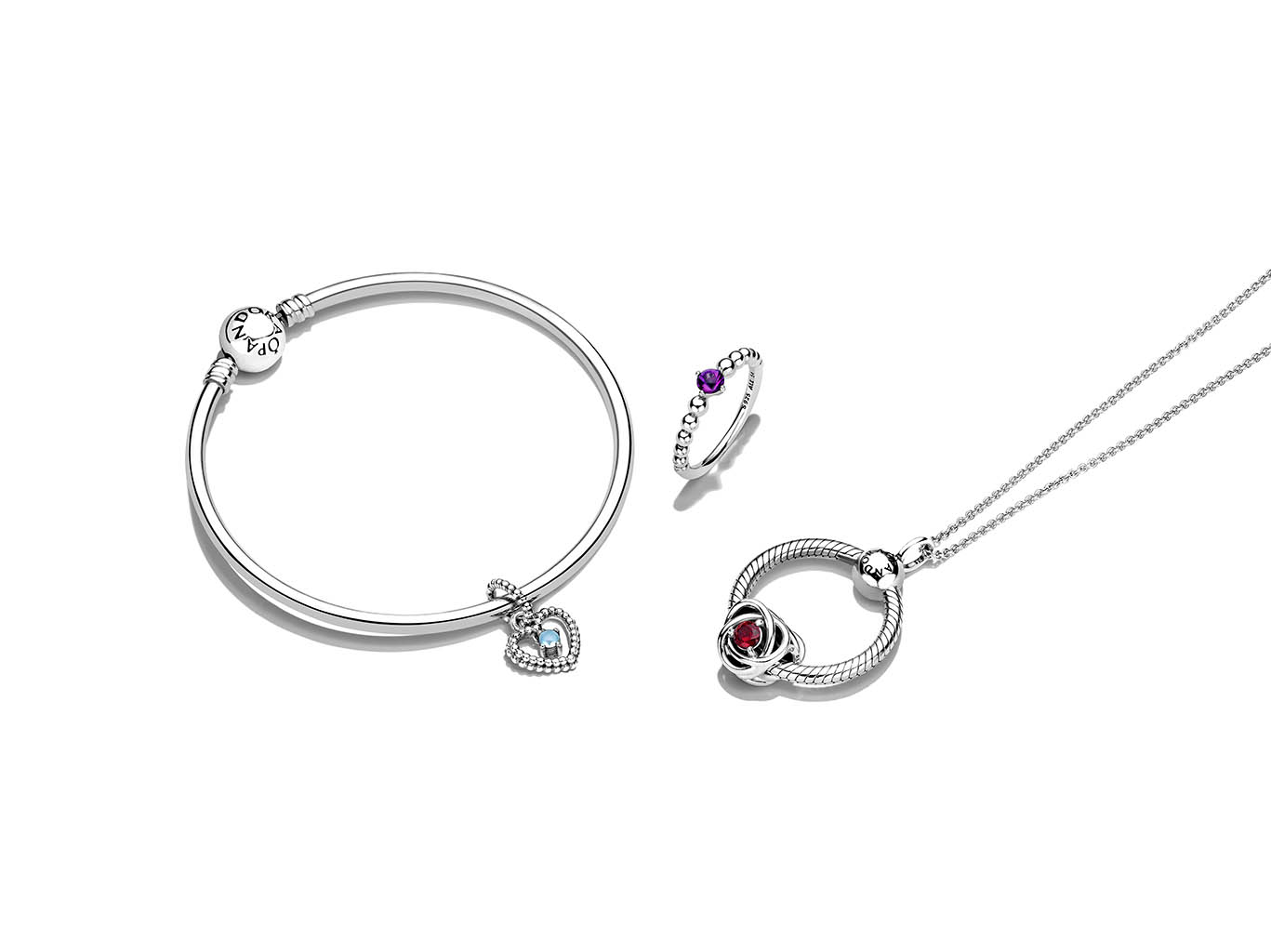 Packshot Factory - White background - Pandora jewellery bracelet ring and necklace set