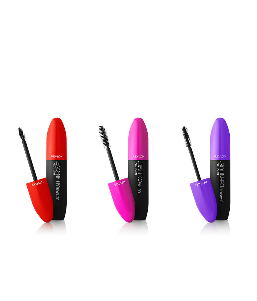 Packshot Factory - White background - Revlon mascara