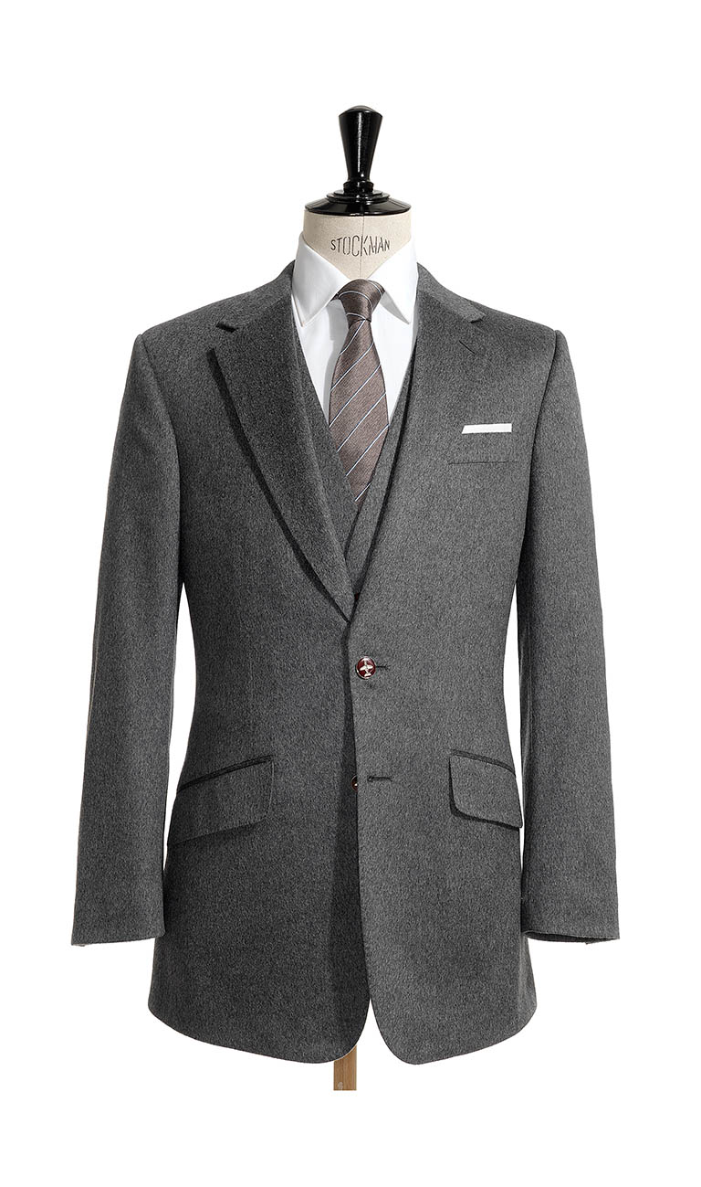 Packshot Factory - White background - Stockman vintage suit