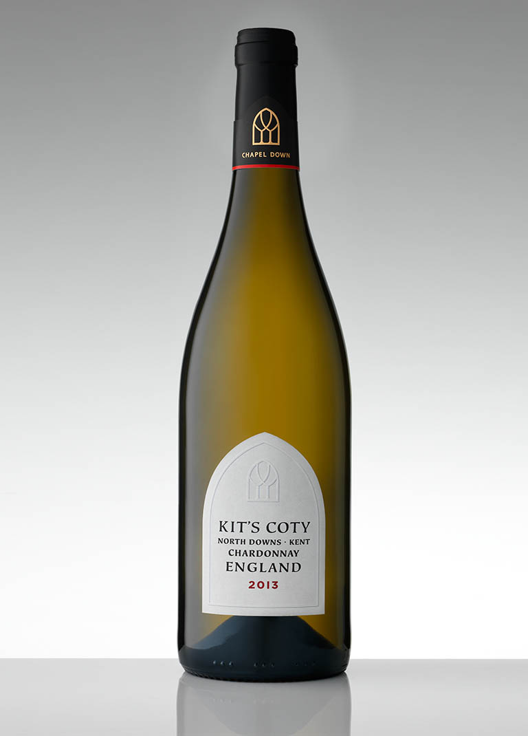 Packshot Factory - Wine - Kit's Coty white wine bottle